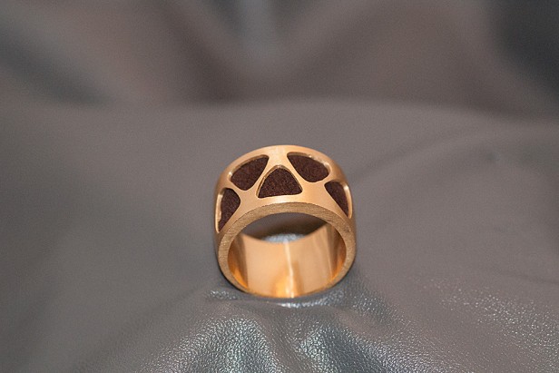 Gold ring