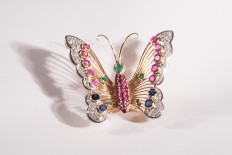 Gold and platinum brooch