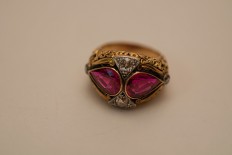 Gold and platinum ring