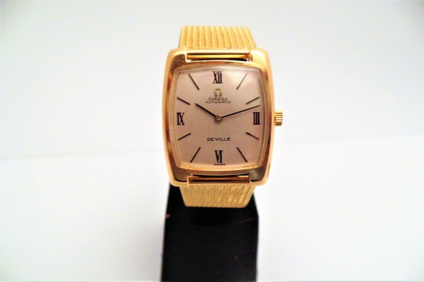 Gold  wristwatch