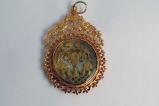 18Th Century Gold Pendant