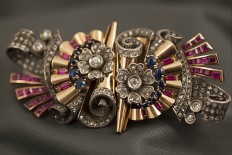 Retro 1940s Diamond Sapphire Ruby Double Clip Convertible Brooch Silver Gold
