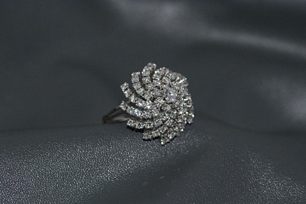 White Gold ring