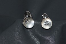 White gold earrings